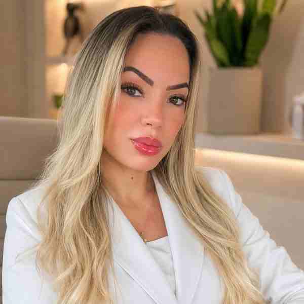 Naiara Talita de Souza, nutricionista CRN-3 96978